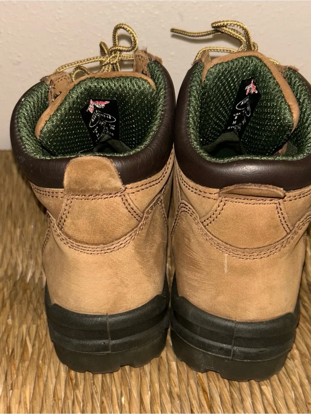 Red Wing RW Waterproof Men’s 6” Work Boots Tan Nubuck Leather Lace Up Workwear